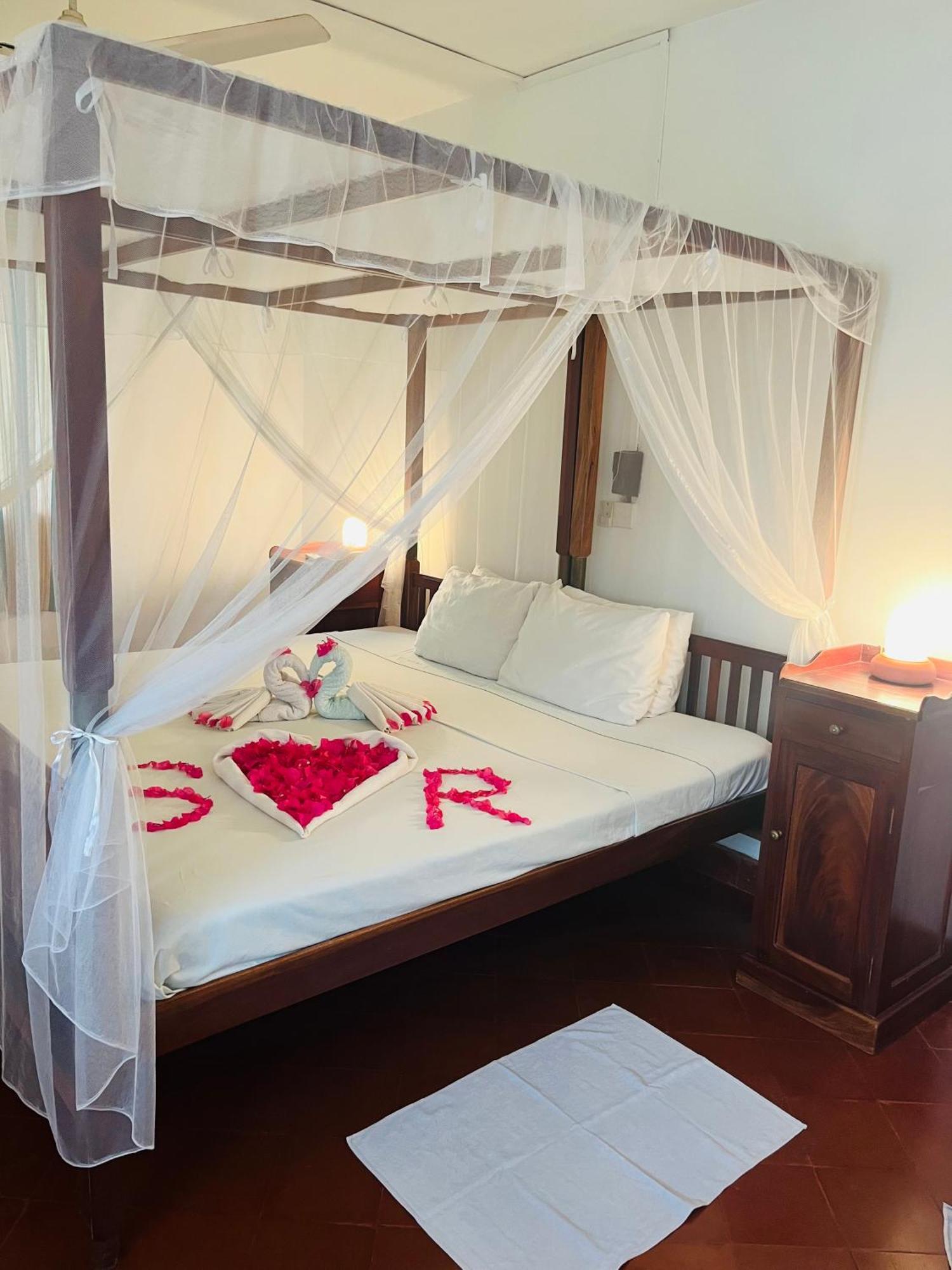 Swarnapaya Residence Bentota Kültér fotó
